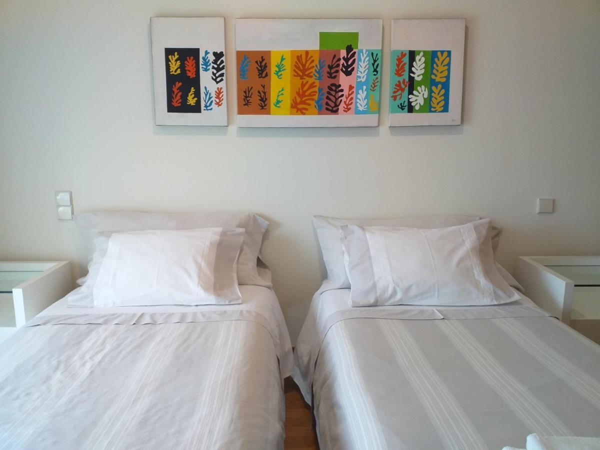 H2Oporto Beachfront Apartment Вила-Нова-ди-Гая Экстерьер фото